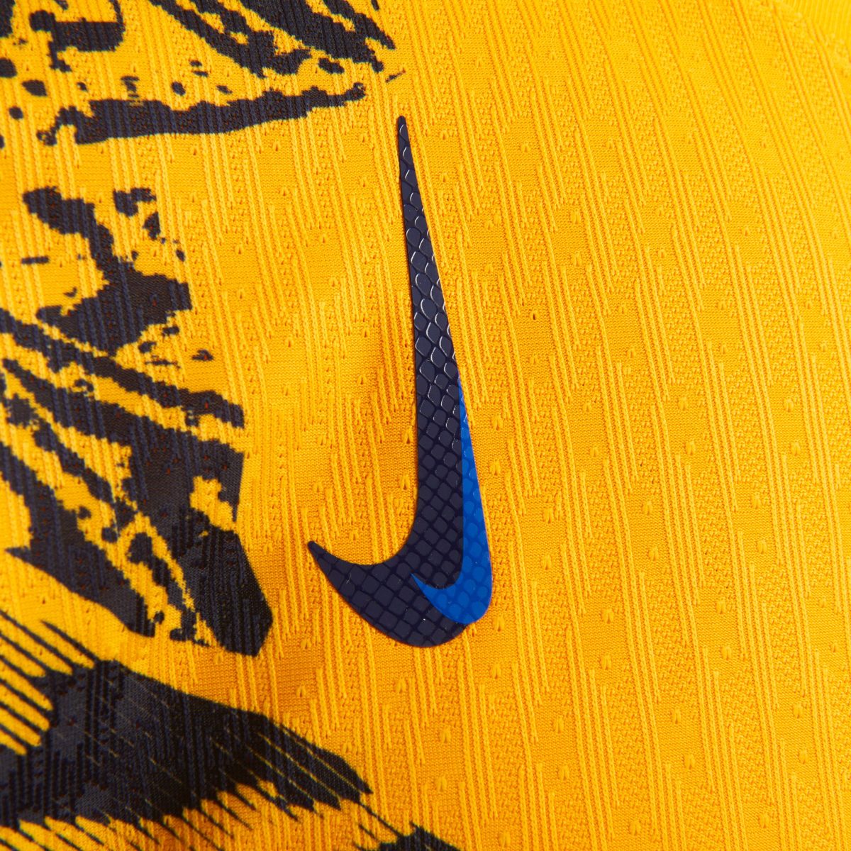 im nike mens third kit match shirt 202425 – 31 yann-aurel bisseck Inter Shirts | Latest Fan Collection Online